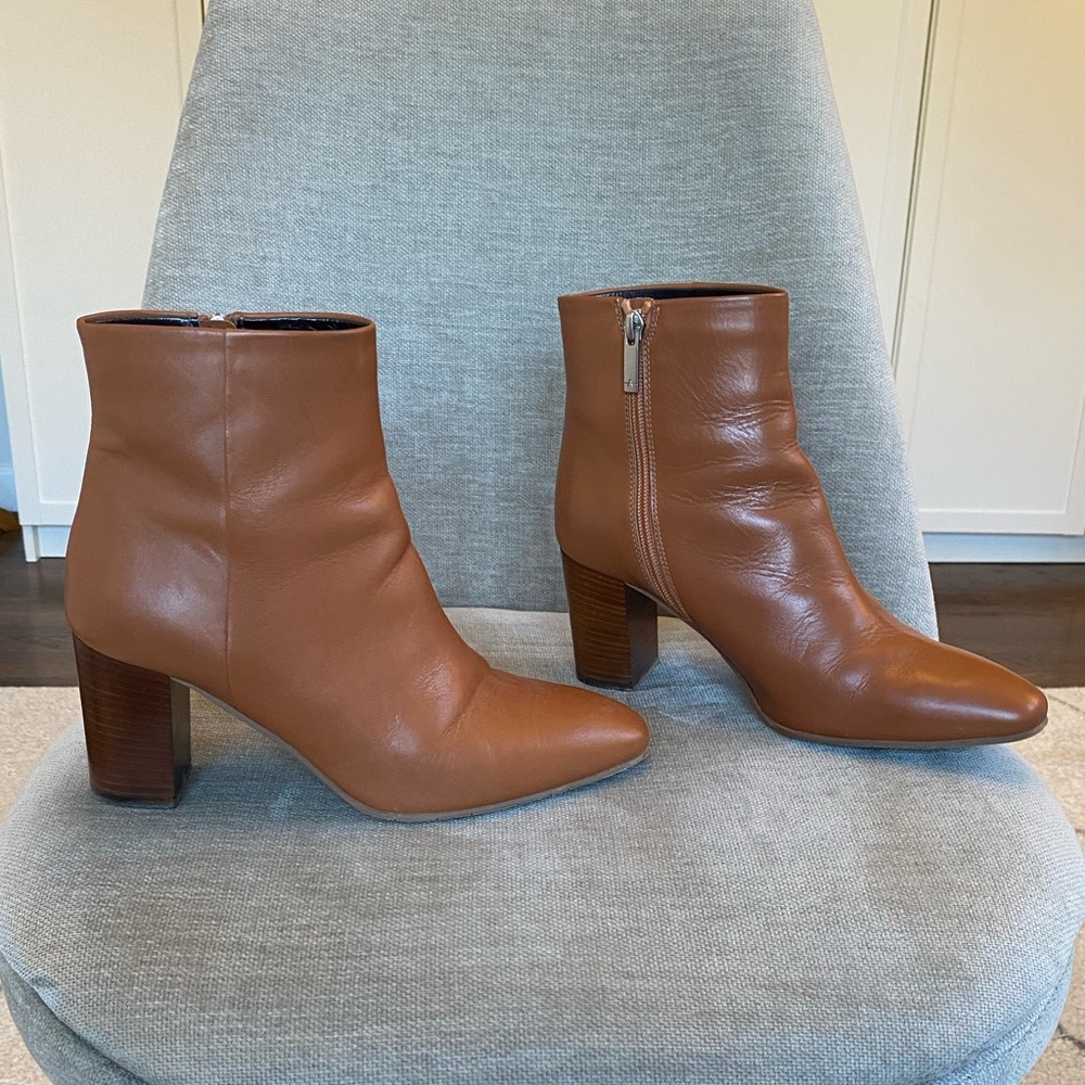 Aquatalia Florita Weatherproof Bootie in cognac leather EUC